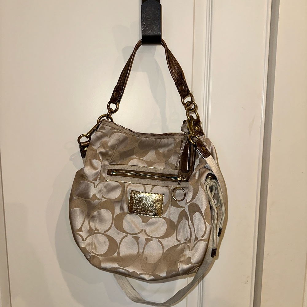 Coach shoulder handbag